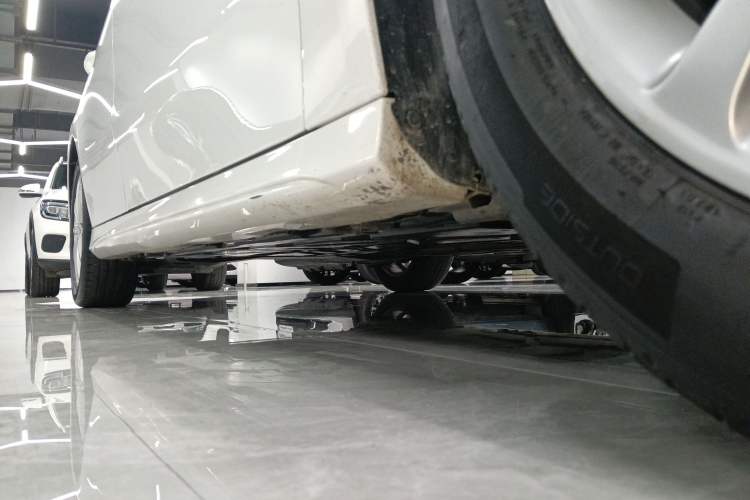 Used Mercedes-Benz A-Class 2021 A 200 L Sport Sedan Fashion Model Right Side Sill