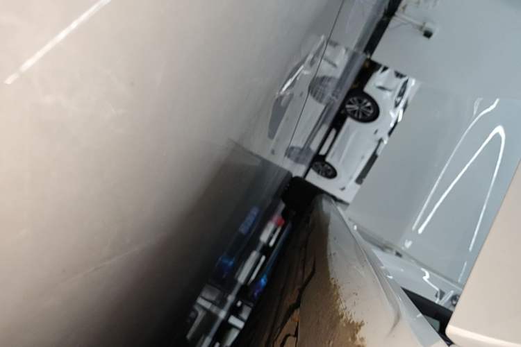 Used Mercedes-Benz A-Class 2021 A 200 L Sport Sedan Fashion Model Right Side Sill
