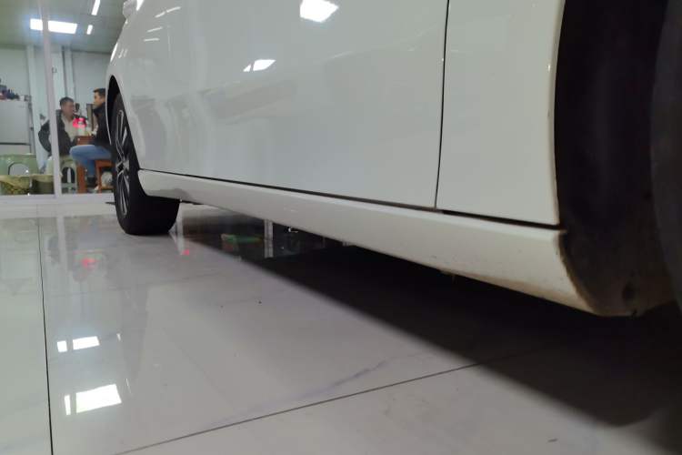 Used Mercedes-Benz A-Class 2021 A 200 Dynamic Edition Right Side Sill