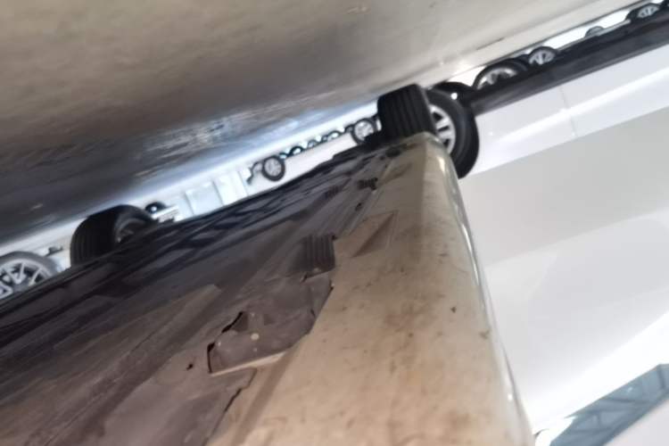 Used Mercedes-Benz A-Class 2021 A 200 L Sport Sedan Fashion Model Right Side Sill