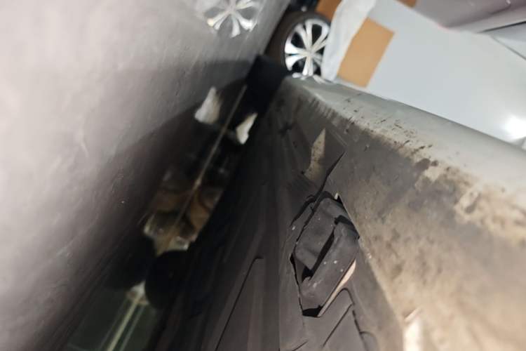 Used Mercedes-Benz A-Class 2021 A 200 L Sport Sedan Fashion Model Right Side Sill
