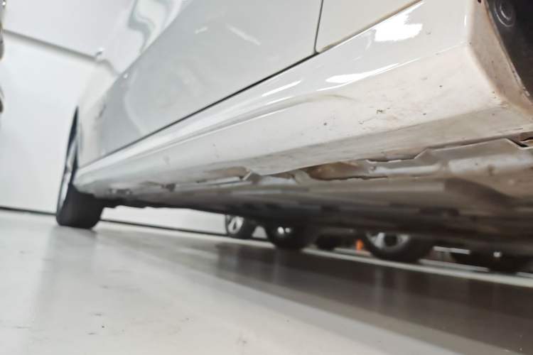 Used Mercedes-Benz A-Class 2021 A 200 L Sport Sedan Fashion Model Right Side Sill
