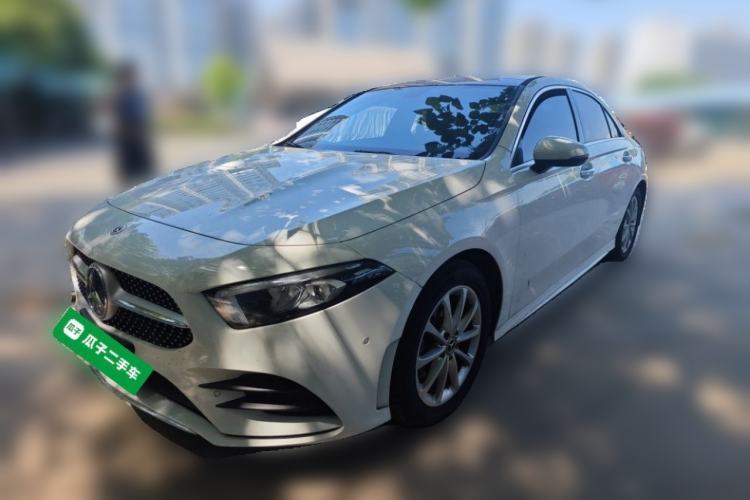 Used Mercedes-Benz A-Class 2021 A 200 L Sport Sedan Dynamic Model Guazi used car, China used car export, Used car for sale, Used cars, Cheapest cars for sale
