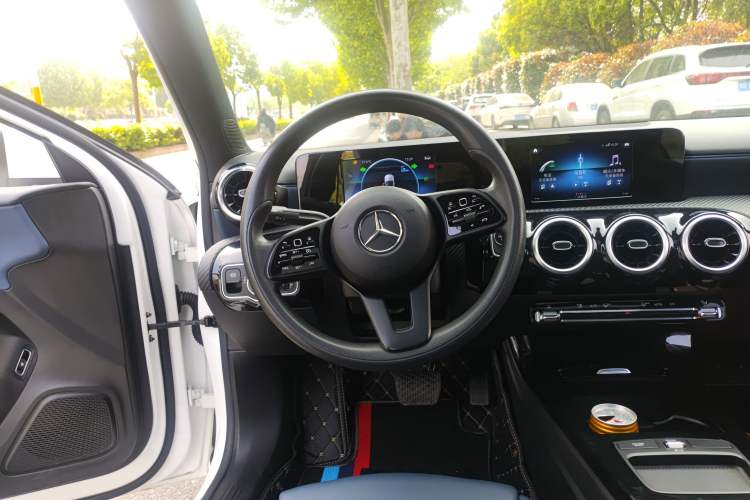 Used Mercedes-Benz A-Class 2021 A 180 L Steering Wheel