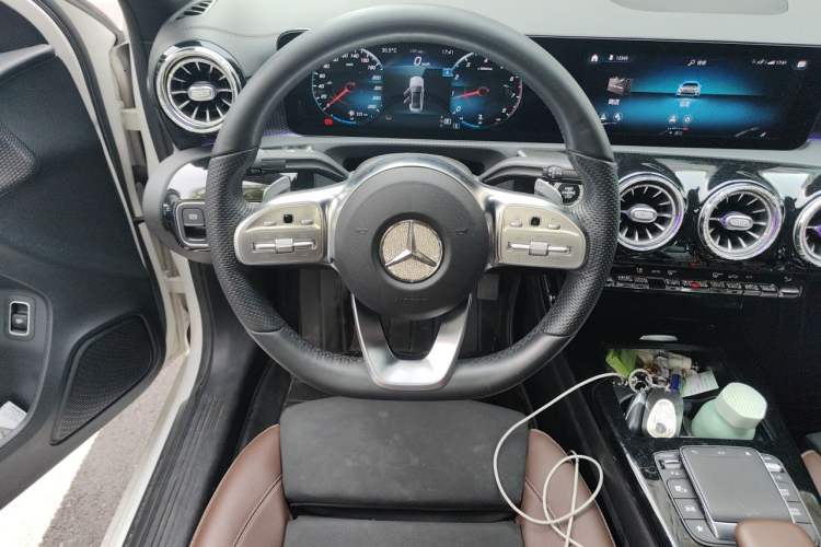 Used Mercedes-Benz A-Class 2021 A 200 L Sport Sedan Fashion Model Steering Wheel