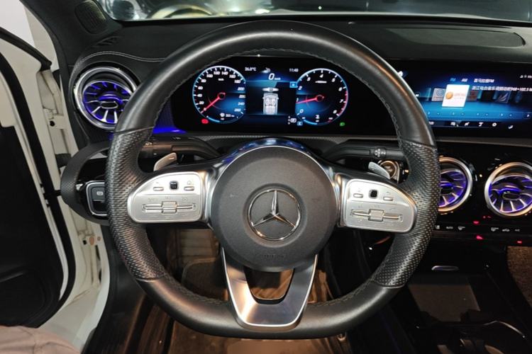 Used Mercedes-Benz A-Class 2021 A 200 L Sport Sedan Fashion Model Steering Wheel