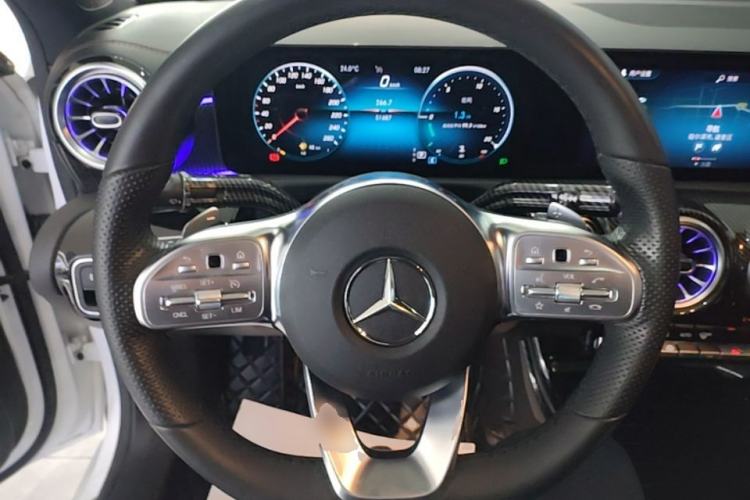 Used Mercedes-Benz A-Class 2021 A 200 L Sport Sedan Fashion Model Steering Wheel