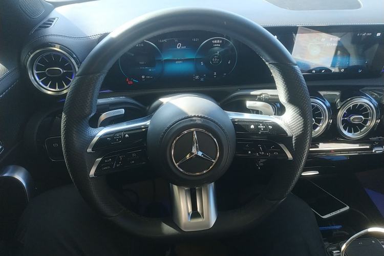 Used Mercedes-Benz A-Class 2021 A 200 L Sport Sedan Fashion Model Steering Wheel
