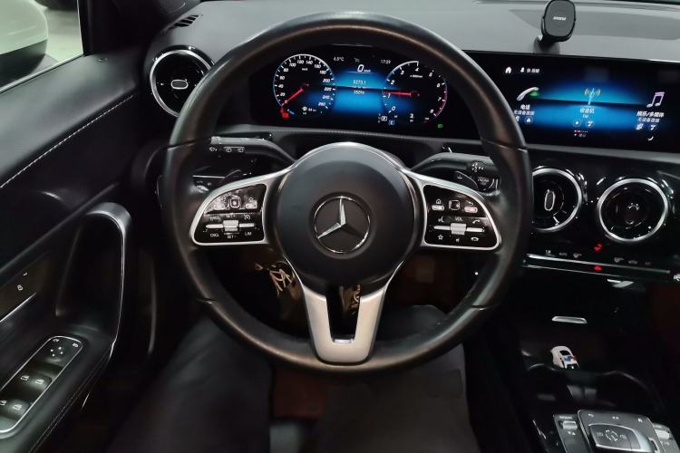 Used Mercedes-Benz A-Class 2021 A 200 Dynamic Edition Steering Wheel
