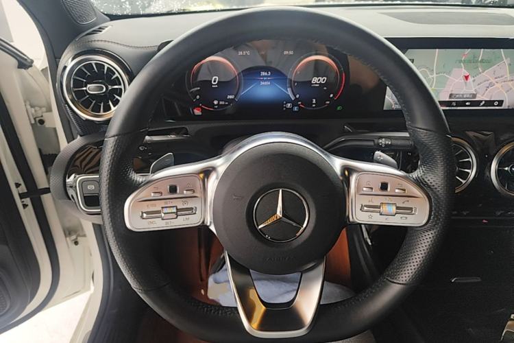 Used Mercedes-Benz A-Class 2021 A 200 L Sport Sedan Fashion Model Steering Wheel