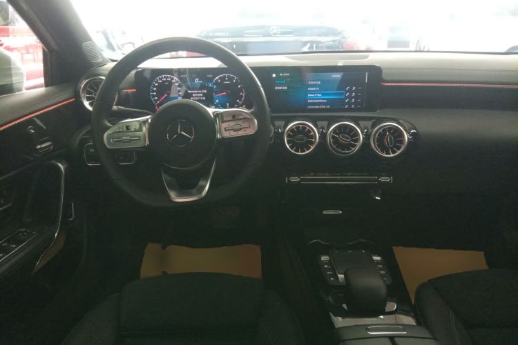 Used Mercedes-Benz A-Class 2021 A 200 L Sport Sedan Fashion Model Steering Wheel