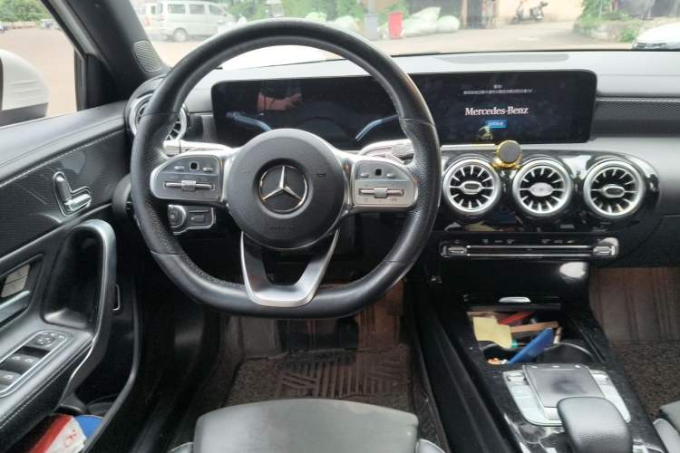 Used Mercedes-Benz A-Class 2021 A 200 L Sport Sedan Fashion Model Steering Wheel