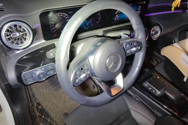 Used Mercedes-Benz A-Class 2021 A 200 L Sport Sedan Fashion Model Steering Wheel