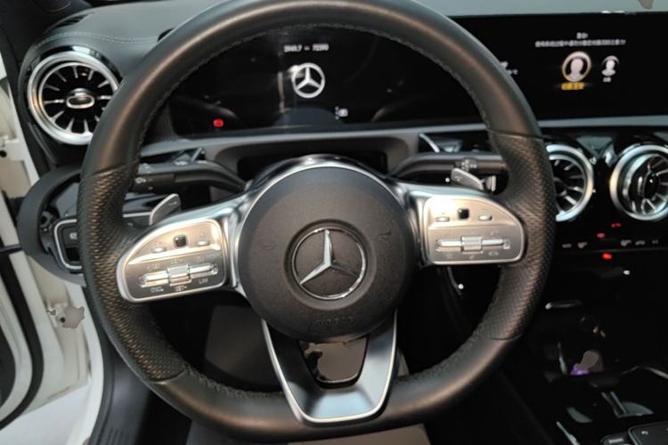 Used Mercedes-Benz A-Class 2021 A 200 L Sport Sedan Fashion Model Steering Wheel