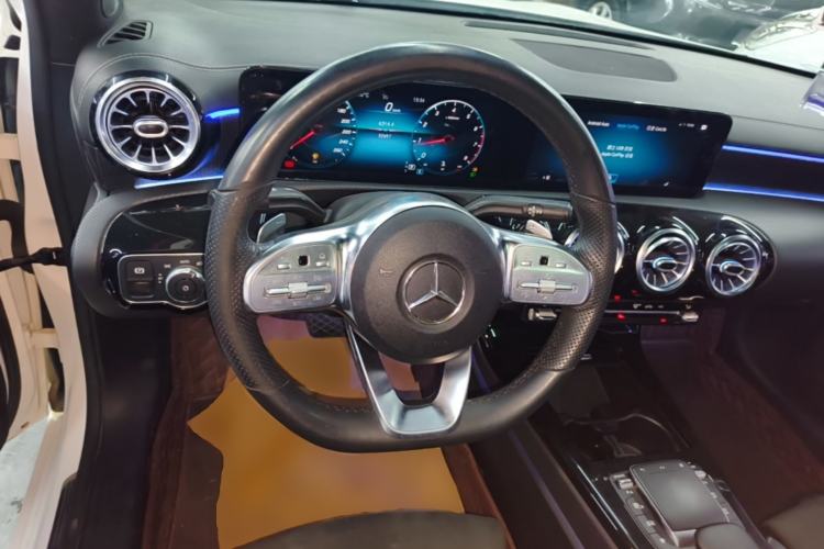 Used Mercedes-Benz A-Class 2021 A 200 L Sport Sedan Fashion Model Steering Wheel