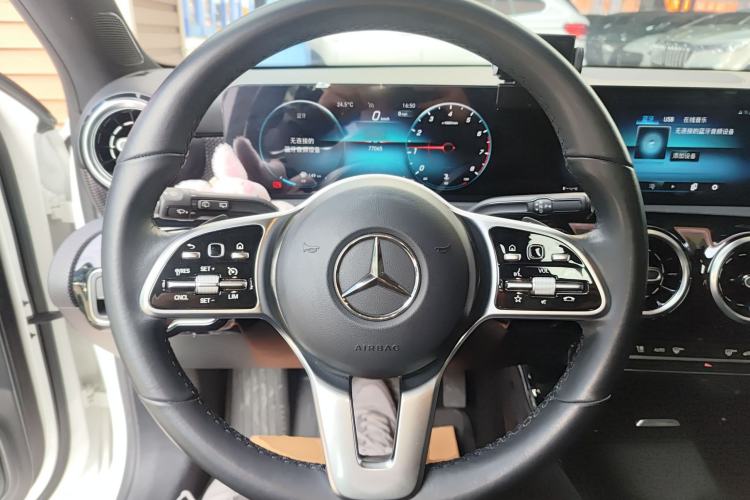 Used Mercedes-Benz A-Class 2021 A 200 Dynamic Edition Steering Wheel
