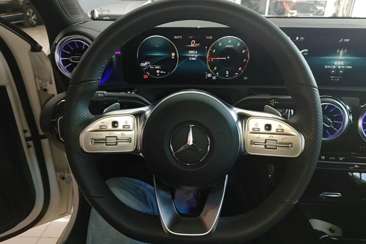 Used Mercedes-Benz A-Class 2021 A 200 L Sport Sedan Fashion Model Steering Wheel