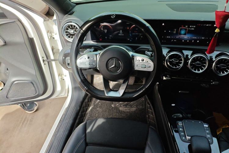 Used Mercedes-Benz A-Class 2021 A 200 L Sport Sedan Fashion Model Steering Wheel