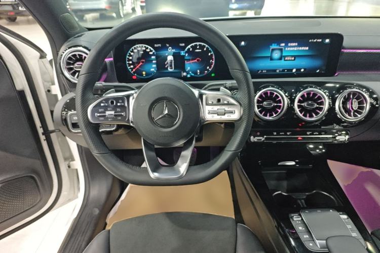 Used Mercedes-Benz A-Class 2021 A 200 L Sport Sedan Fashion Model Steering Wheel