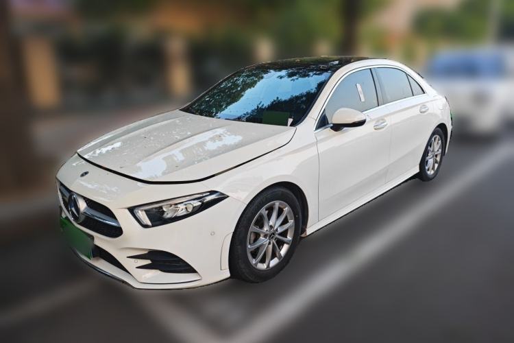 Used Mercedes-Benz A-Class 2021 A 200 L Sport Sedan Dynamic Model Guazi used car, China used car export, Used car for sale, Used cars, Cheapest cars for sale