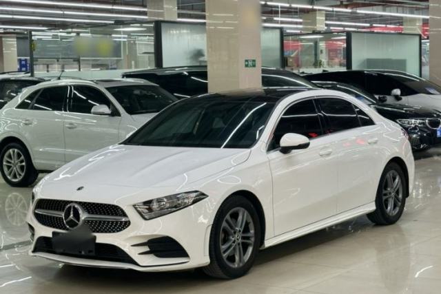 Używany Mercedes-Benz A-Class 2021 Restyled A 180 L Sport Sedan