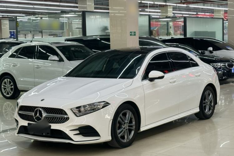 Used Mercedes-Benz A-Class 2021 Restyled A 180 L Sport Sedan Guazi used car, China used car export, Used car for sale, Used  cars, Cheapest cars for sale