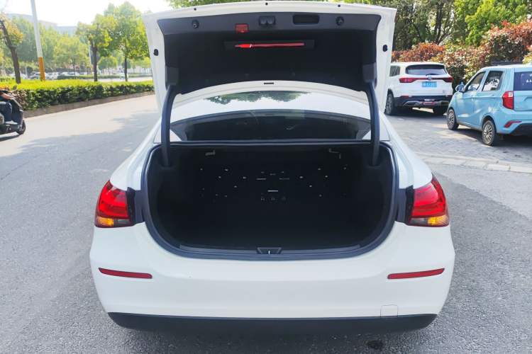 Used Mercedes-Benz A-Class 2021 A 180 L Trunk