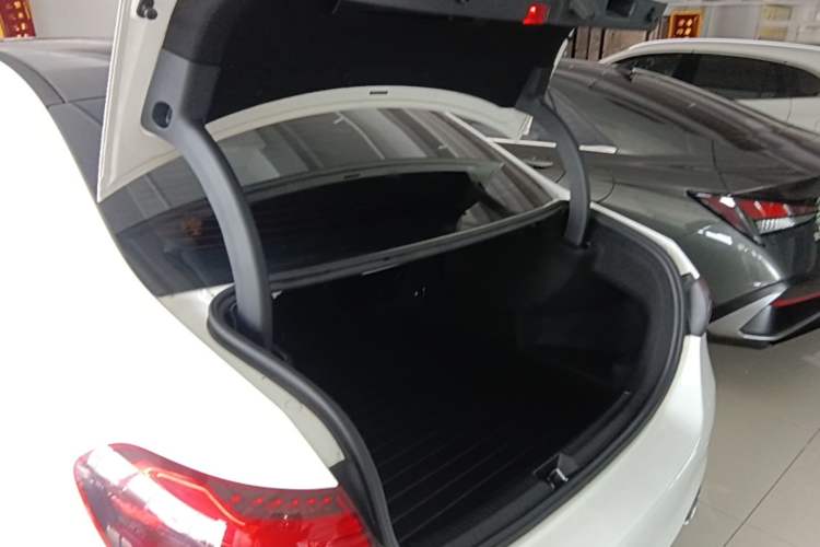 Used Mercedes-Benz A-Class 2021 A 200 L Sport Sedan Fashion Model Trunk