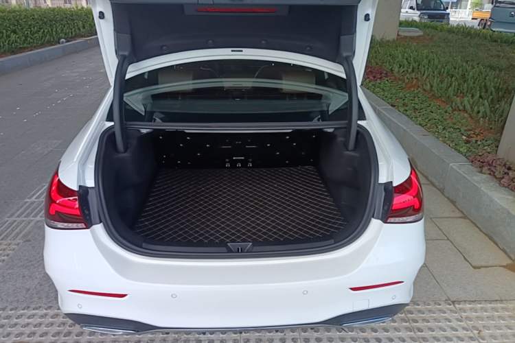 Used Mercedes-Benz A-Class 2021 A 200 L Sport Sedan Fashion Model Trunk