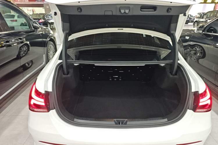 Used Mercedes-Benz A-Class 2021 A 200 L Sport Sedan Fashion Model Trunk