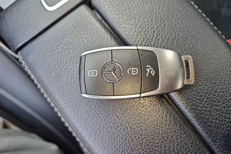 Used Mercedes-Benz A-Class 2021 A 200 L Sport Sedan Fashion Model Vehicle Key