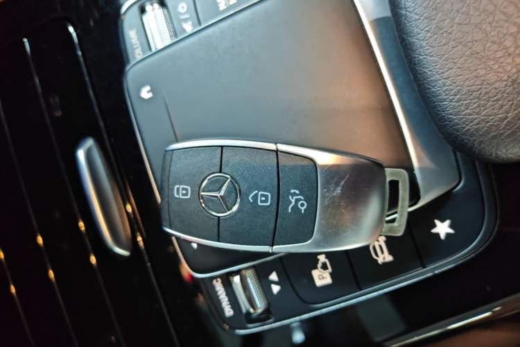 Used Mercedes-Benz A-Class 2021 A 200 L Sport Sedan Fashion Model Vehicle Key