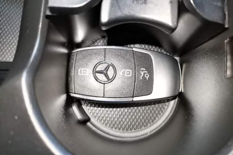 Used Mercedes-Benz A-Class 2021 A 200 L Sport Sedan Fashion Model Vehicle Key