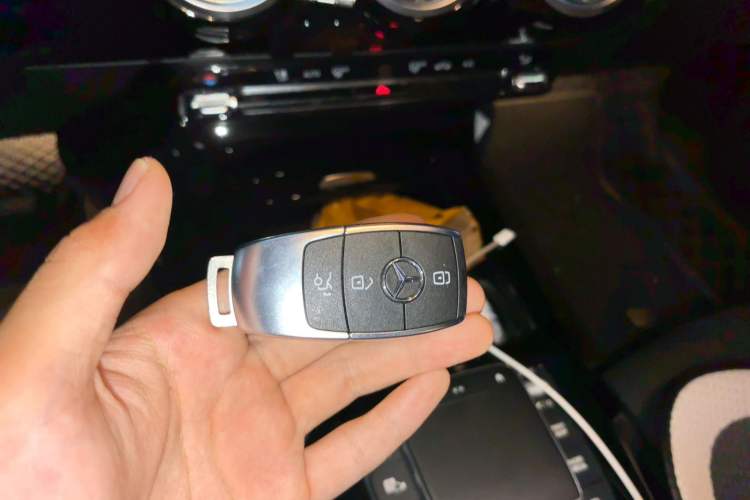 Used Mercedes-Benz A-Class 2021 A 200 L Sport Sedan Fashion Model Vehicle Key