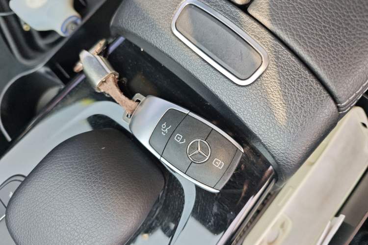 Used Mercedes-Benz A-Class 2021 A 200 L Sport Sedan Fashion Model Vehicle Key