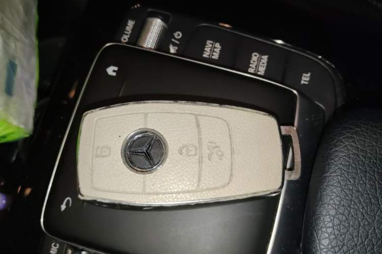 Used Mercedes-Benz A-Class 2021 A 200 L Sport Sedan Fashion Model Vehicle Key