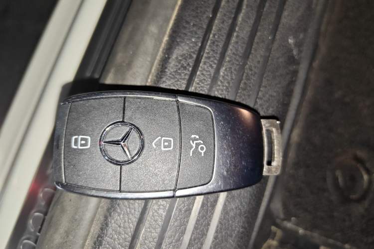 Used Mercedes-Benz A-Class 2021 A 200 L Sport Sedan Fashion Model Vehicle Key