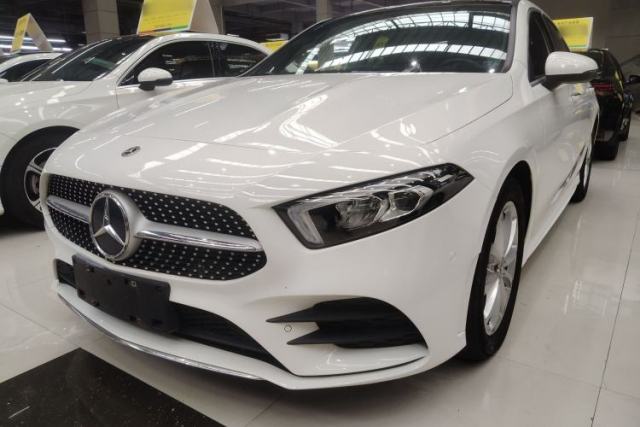 Używany Mercedes-Benz A-Class 2021 A 200 L Sport Sedan Fashion Model