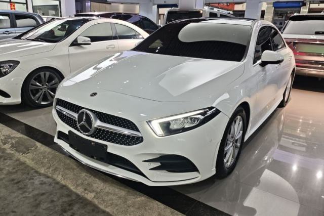 Używany Mercedes-Benz A-Class 2021 A 200 L Sport Sedan Dynamic Model