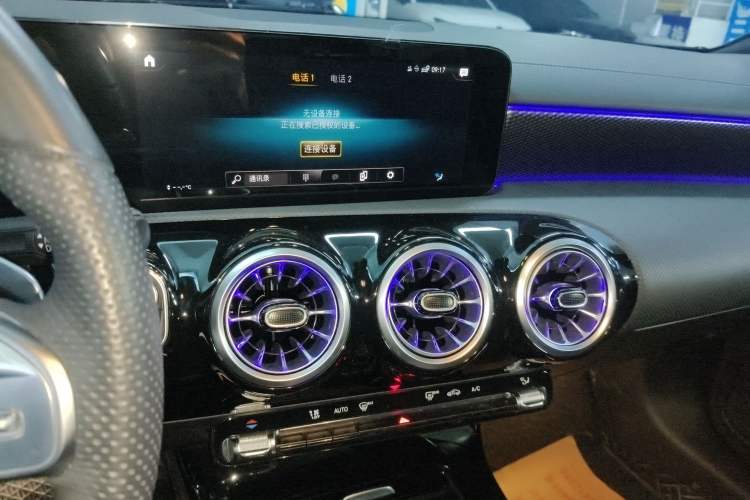 Used Mercedes-Benz A-Class 2022 A 200 L Sport Sedan Fashion Model Audio And AC Panel