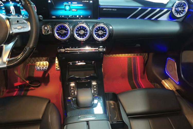 Used Mercedes-Benz A-Class 2022 Restyled A 200 L Sport Sedan Fashion Version Audio And AC Panel