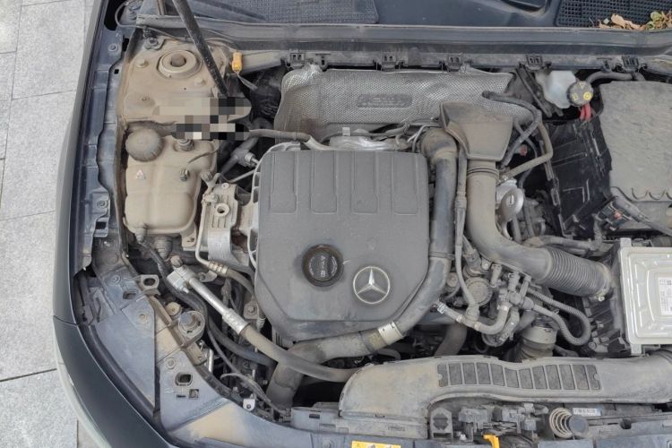 Used Mercedes-Benz A-Class 2022 Revised Version A 200 L Sport Sedan Fashionable Style Engine Bay Right