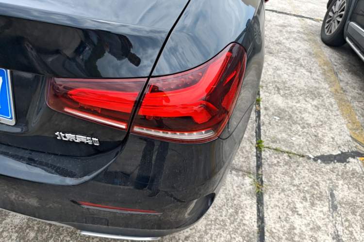 Used Mercedes-Benz A-Class 2022 Restyled A 200 L Sport Sedan Fashion Version Exterior 3
