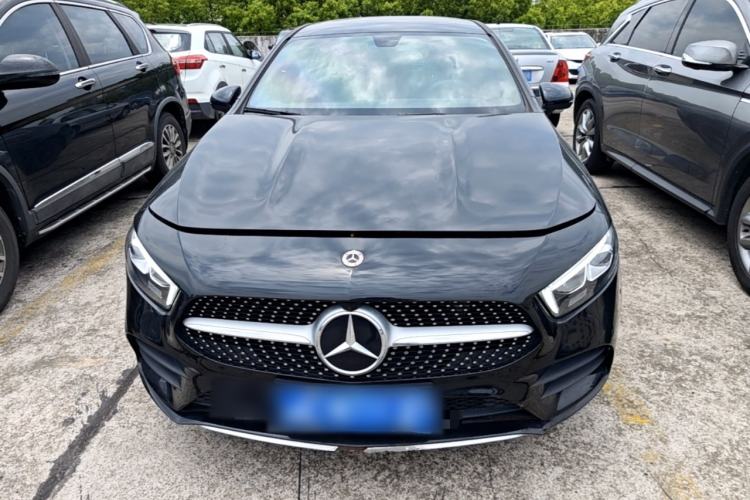 Used Mercedes-Benz A-Class 2022 Restyled A 200 L Sport Sedan Fashion Version Front
