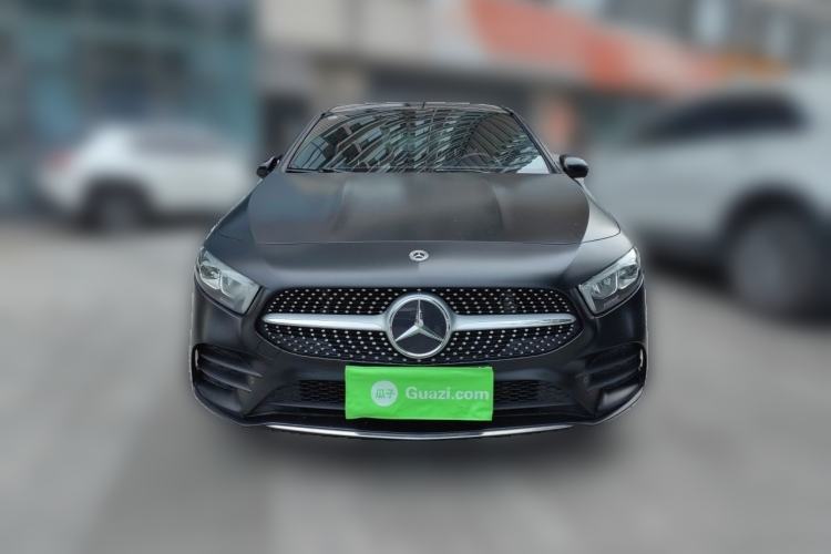 Used Mercedes-Benz A-Class 2022 Revised Version A 200 L Sport Sedan Fashionable Style Front