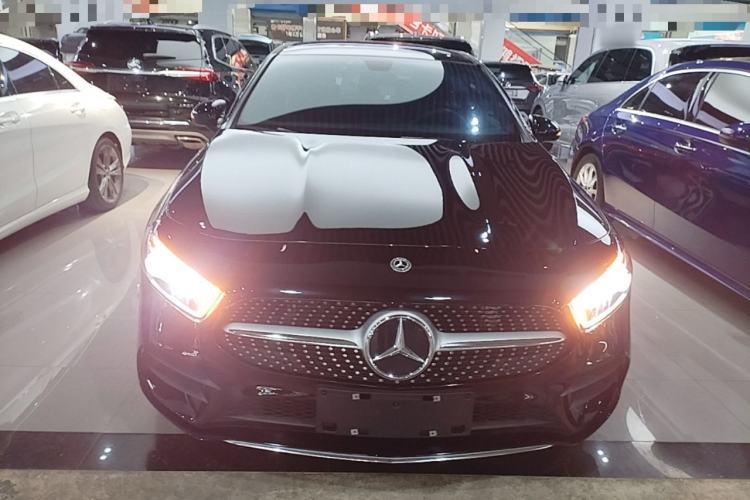 Used Mercedes-Benz A-Class 2022 Revised Version A 200 L Sport Sedan Fashionable Style Front