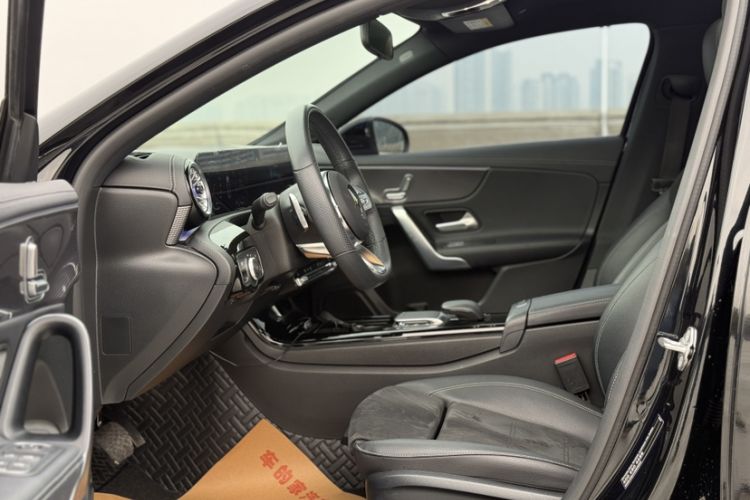 Used Mercedes-Benz A-Class 2022 A 200 L Sport Sedan Fashion Model Interior 1