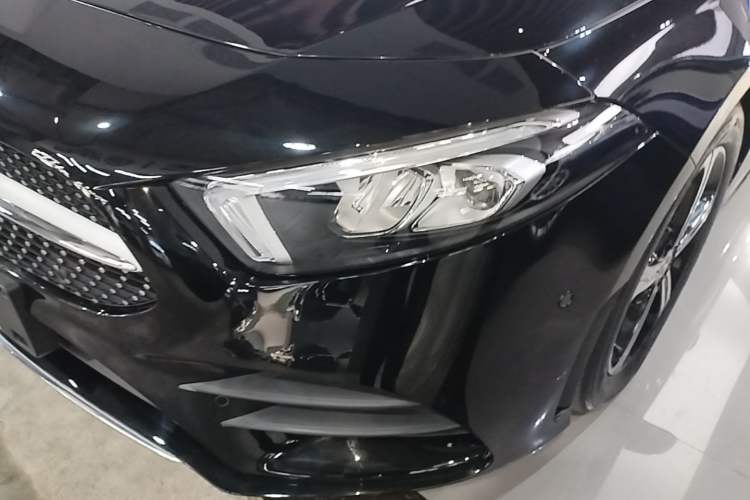 Used Mercedes-Benz A-Class 2022 Revised Version A 200 L Sport Sedan Fashionable Style Left Front Headlight
