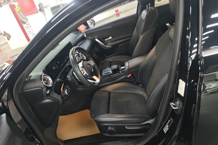 Used Mercedes-Benz A-Class 2022 Second Facelift A 200 L Sport Sedan Fashion Version Left Front Seat