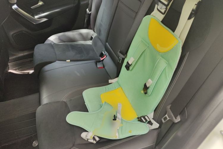Used Mercedes-Benz A-Class 2022 A 200 L Sport Sedan Fashion Model Left Rear Seat